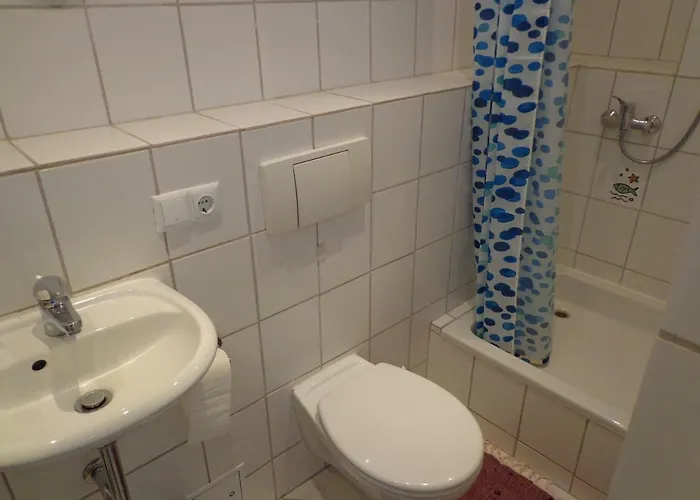 Naehe Messe - Agency Homestay szállás