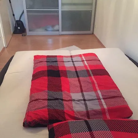 Habitación en casa particular Naehe Messe - Agency *